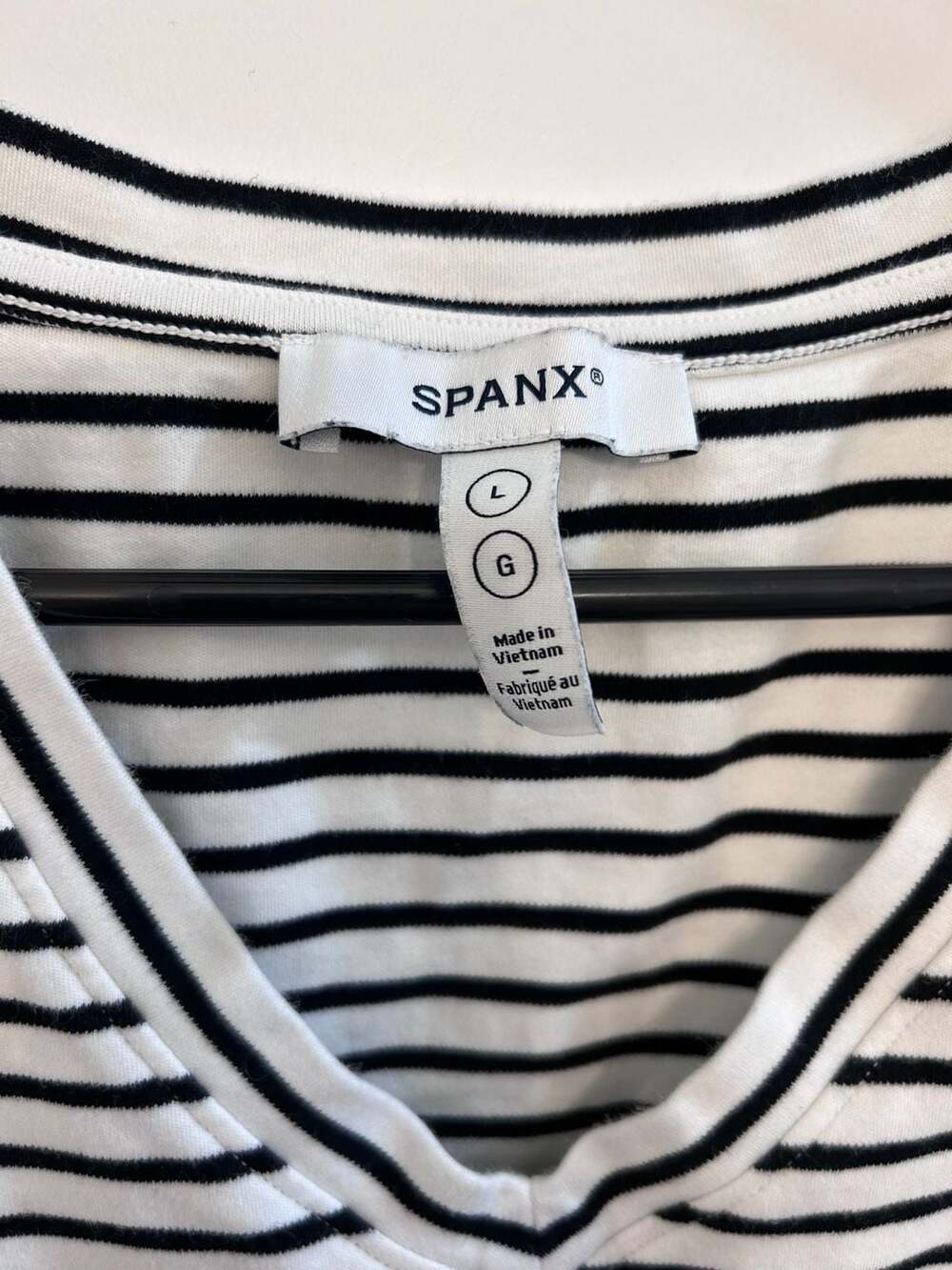 Spanx Striped Cotton V-Neck T-Shirt, Size L